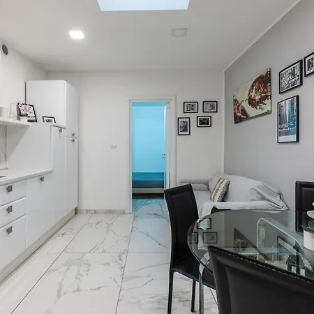 Chic House דירה *