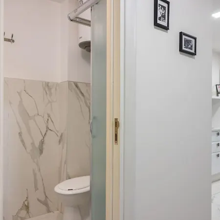 Апартаменты Chic House Бари