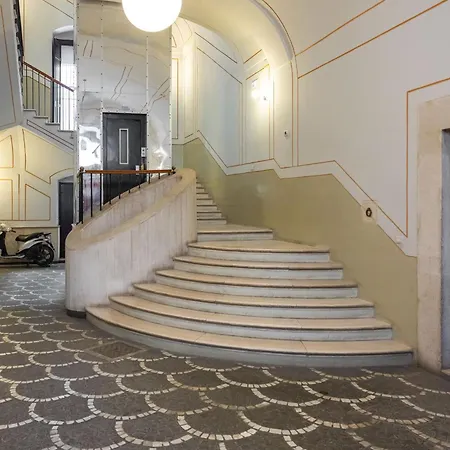 Chic House Апартаменты *