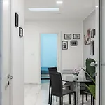Chic House *
