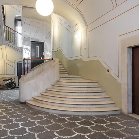 Апартаменты Chic House *